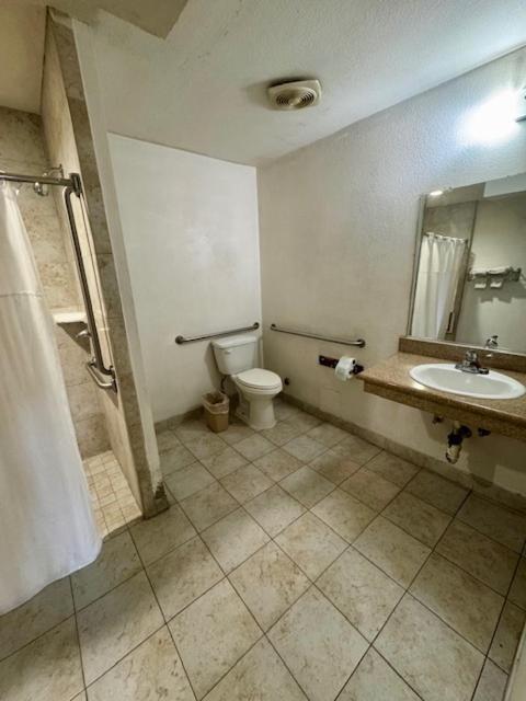 Golden Star Inn サン・バーナディーノ 部屋 写真